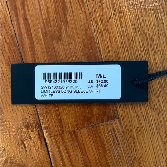 Soulcycle white long sleeve top *NEW WITH TAGS* - Picture 10 of 10